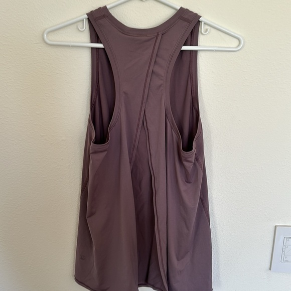 Lululemon All Tied Up Tank *No-stink Zinc
Frosted Mulberry size 4 - Picture 4 of 7